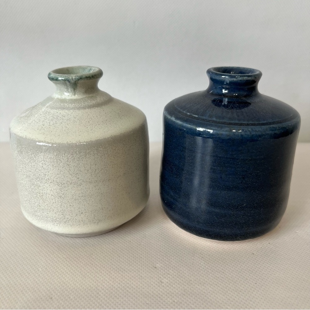 Bob Hanlin Pottery Mini Bud Vase Handmade OKC Artist MCM Set of 2
